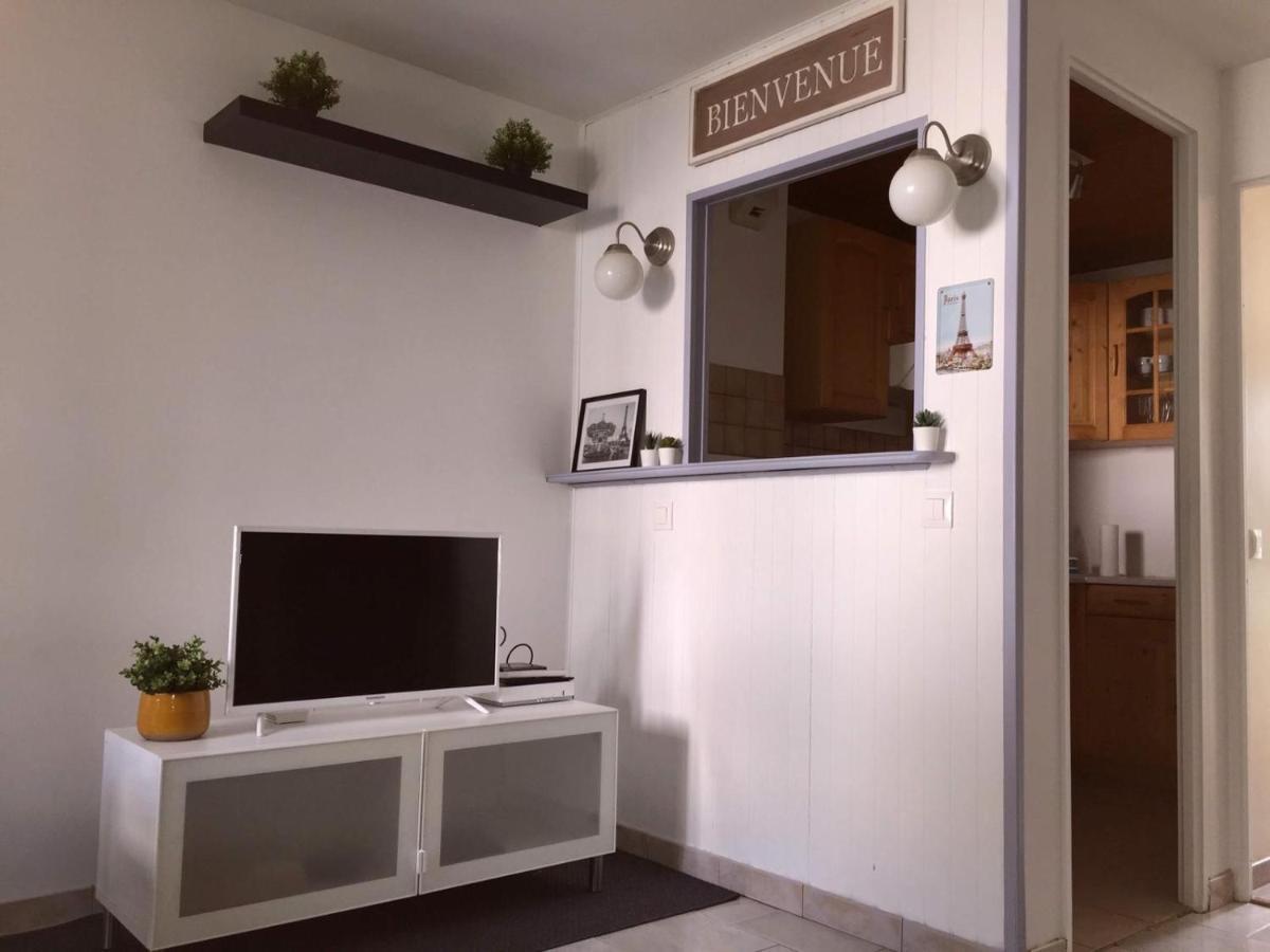 Appartement Eco 6 Personnes Magny-le-Hongre Buitenkant foto